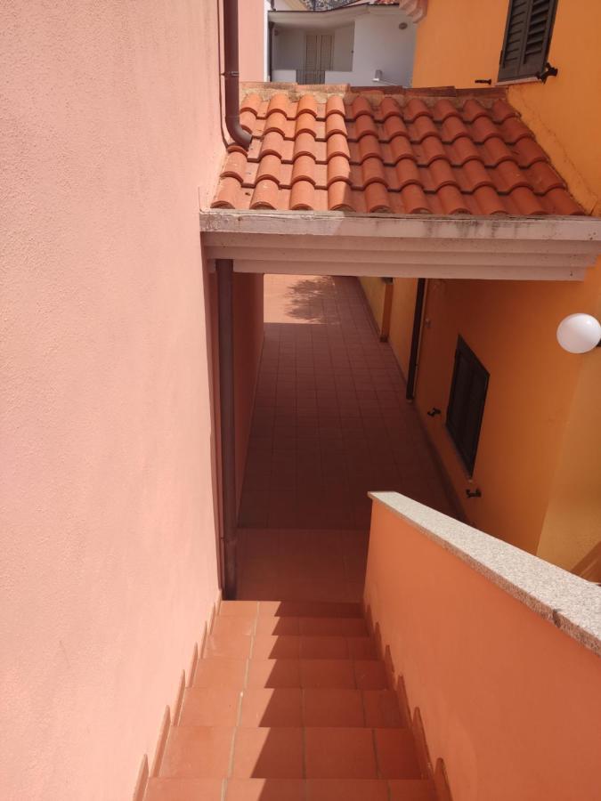 קאלה גונונה Appartamento Mirto מראה חיצוני תמונה